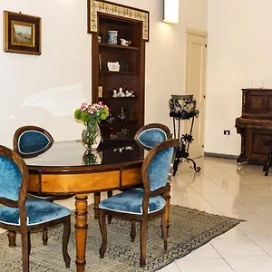 Charming Appartement Naples