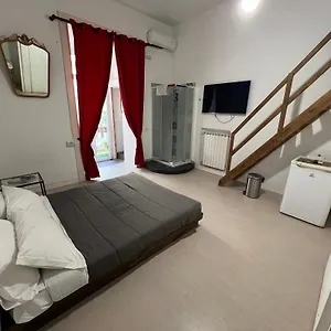 Carafa's Central By Hhn Appartement Naples